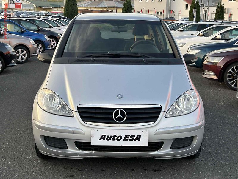 Mercedes-Benz Třídy A (2006) 2.0d, STK8/28 - fotka 2 z 10