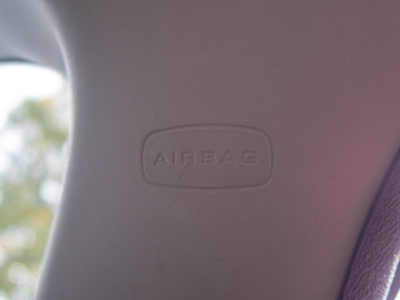 Citroën Grand C4 Picasso (2008) ČR 1.6HDI 80KW – 7SEDADEL - fotka 26 z 41