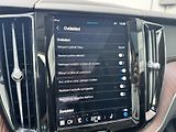 Volvo XC60 T8 AWD ULTIMATE // REZERVACE - náhled 44