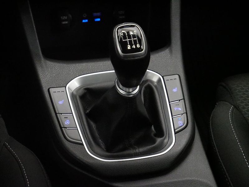Hyundai i30 - fotka 24 z 28