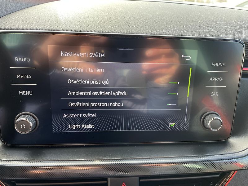 Škoda Kamiq 1,5 TSi/110kW DSG- Monte Carlo - fotka 26 z 81