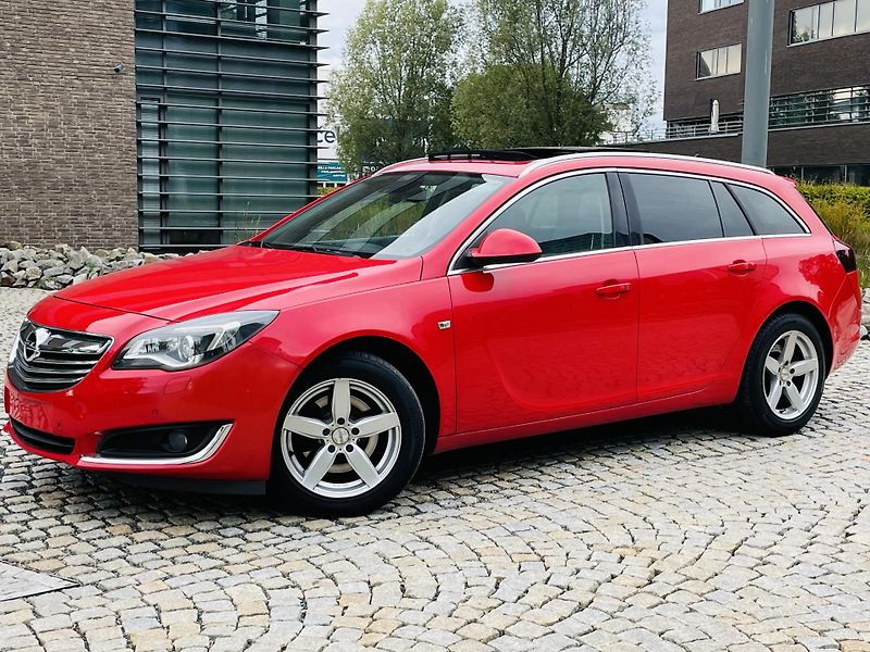 Opel Insignia 2.0CDT 4x4 AUT KAMERA SERVISKA - fotka 3 z 46