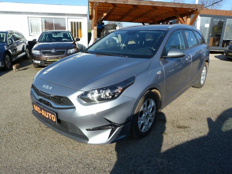 Kia Ceed 1.5 T-GDI  118 Kw DPH - fotka 2 z 20