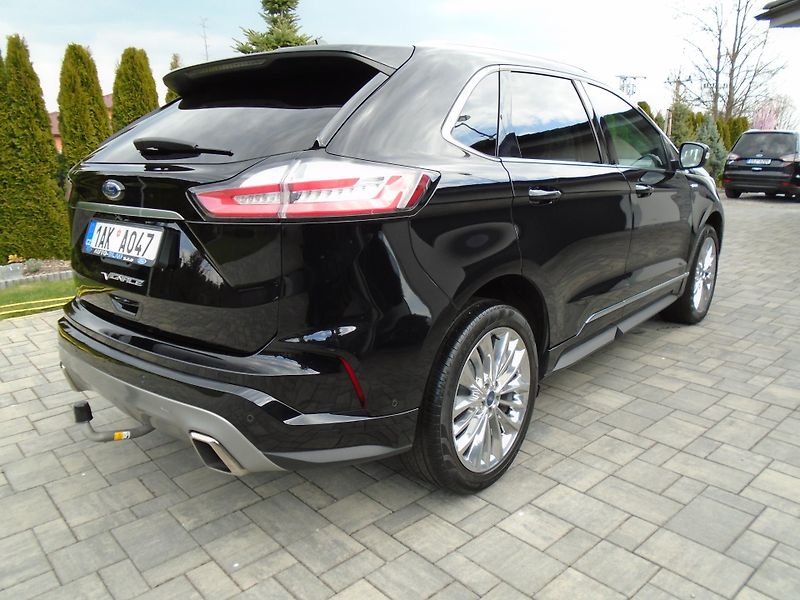 Ford Edge 2,0EcoBlue 175kW 8AT Vignale - fotka 4 z 45