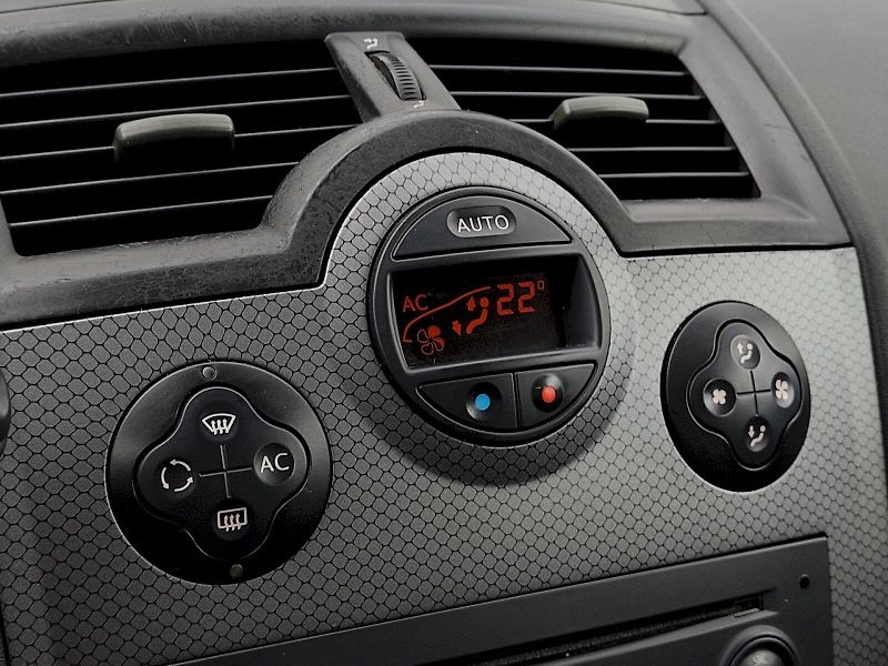 Renault Mégane (2004) 1,5 Dci 60 Kw - fotka 15 z 30