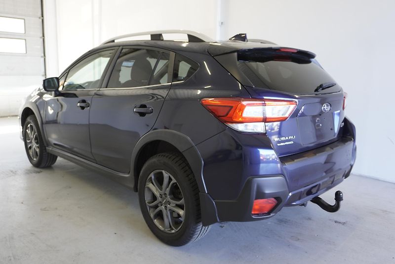 Subaru XV 2,0I LINEAR 4WD AUT. - fotka 7 z 34