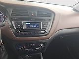 Hyundai i20 (2016) 1.2, ČR,1.maj, Serv.kniha - náhled 12