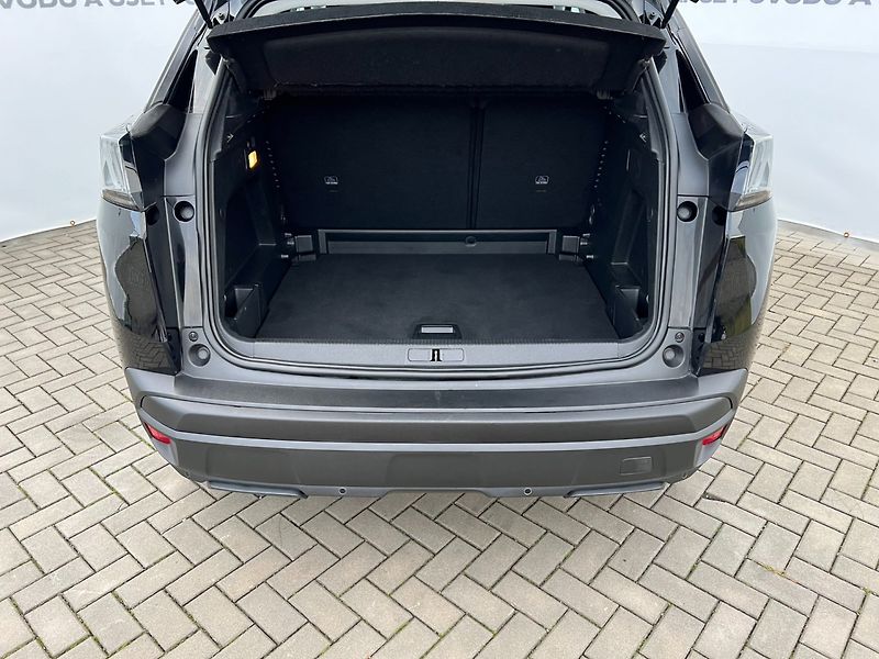 Peugeot 3008 (2022) 1.2PT 96kW! Navi! Full LED! - fotka 10 z 34