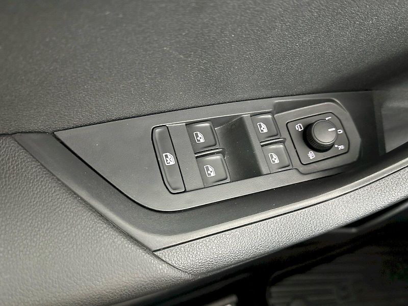 Škoda Karoq (2024) DSG 1.5TSI 110kW Selection Fre - fotka 25 z 30