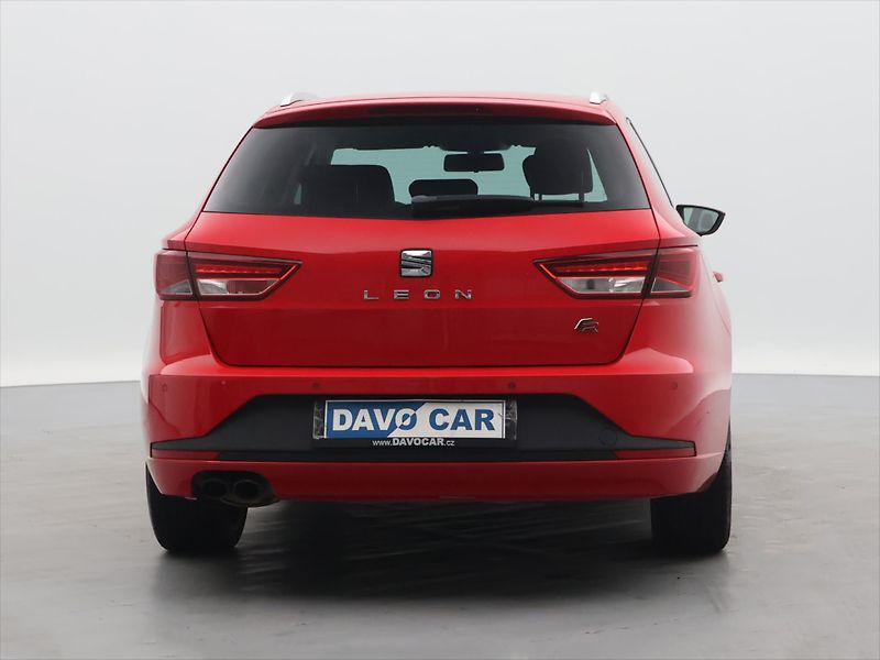 Seat Leon 2,0 TDI 110kW FR ST Aut.klima - fotka 6 z 30