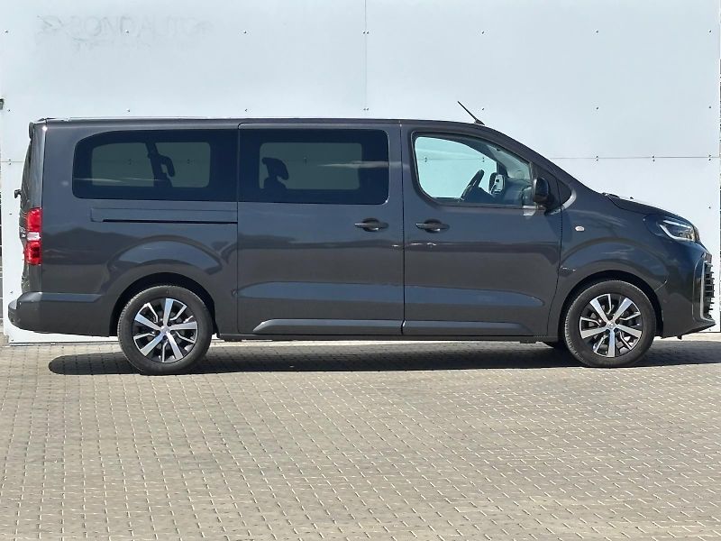 Toyota ProAce Verso 2,0 D-4D 8AT L2 Family Webasto - fotka 8 z 27