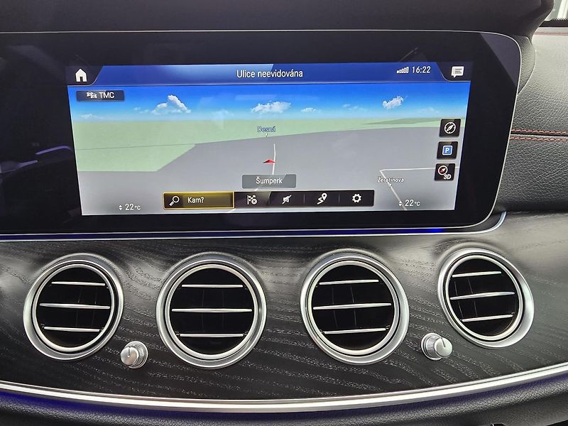 Mercedes-Benz Třídy E E53 AMG 4MATIC+ 360°CAM PANOR. - fotka 26 z 65