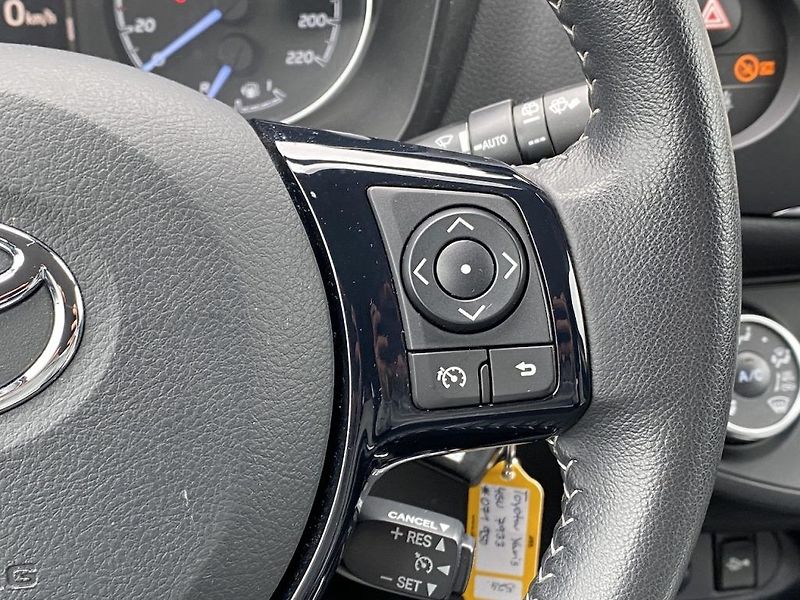 Toyota Yaris 1.5i, ČR, Trend, záruka - fotka 18 z 30