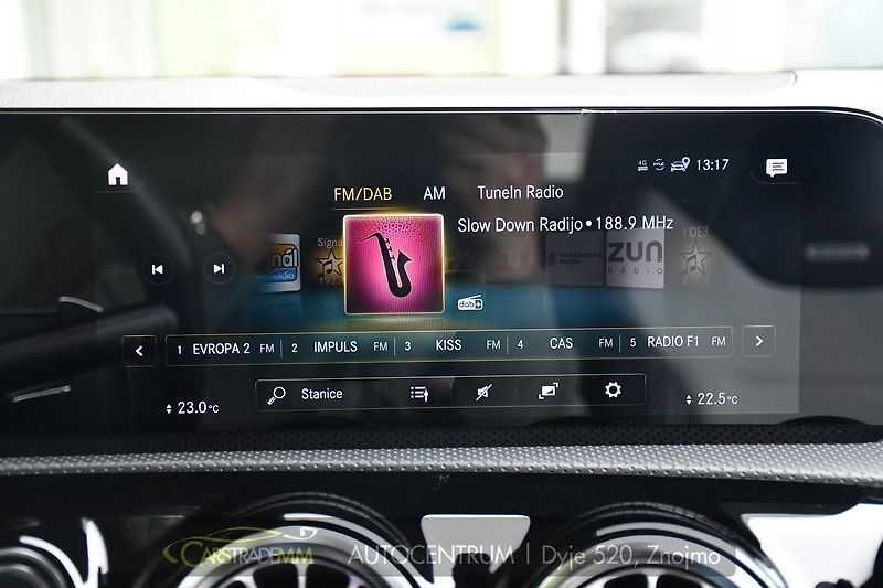 Mercedes-Benz CLA AMG 35 KESSY PANO 4MATIC - fotka 41 z 58
