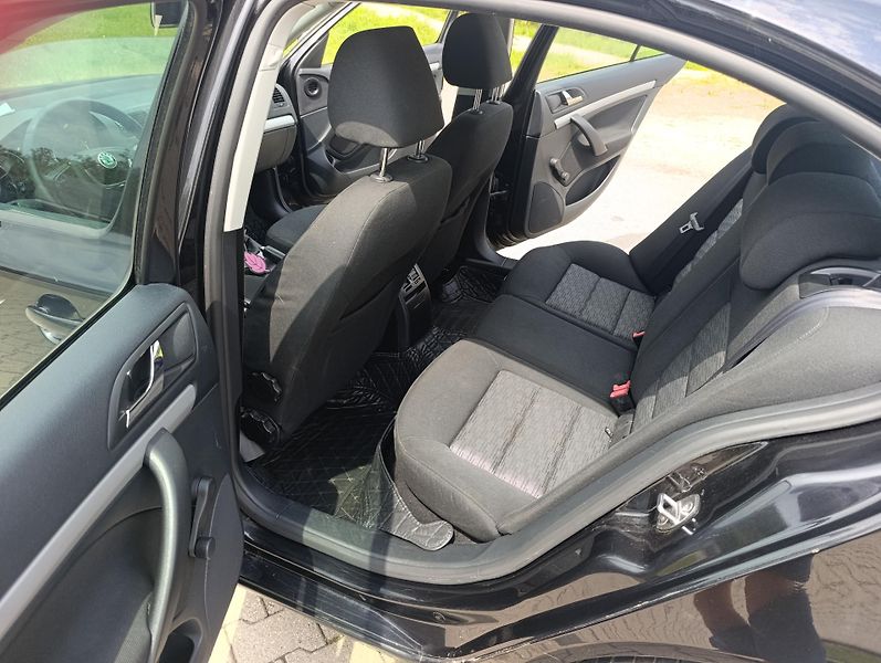 Škoda Octavia (2012) 1.2 TSi 77kw navi tažné 6-kval - fotka 13 z 21