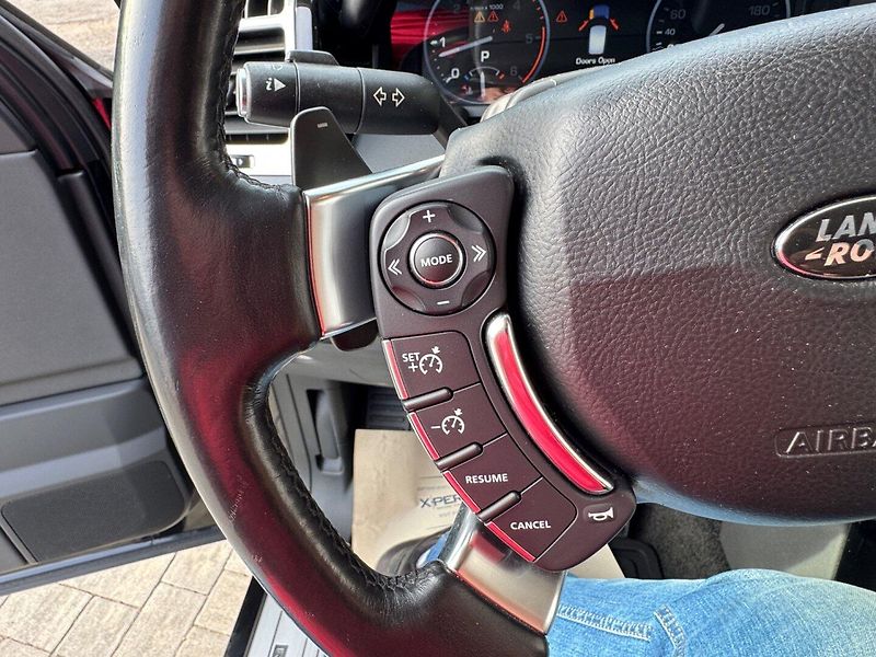 Land Rover Range Rover (2011) 4.4 TD V8 VOGUE, odpočet DPH - fotka 20 z 40