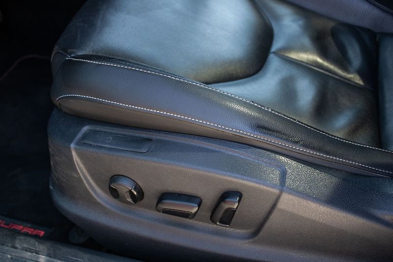 Seat Leon Cupra ST 2016 - fotka 29 z 40