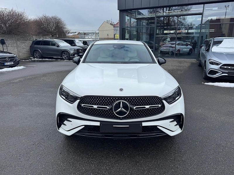 Mercedes-Benz GLC (2026) 220 d 4MATIC kupé - fotka 2 z 26