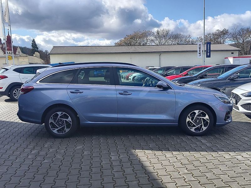 Hyundai i30 1.5 T-GDI/103kW Style Safety - fotka 4 z 34