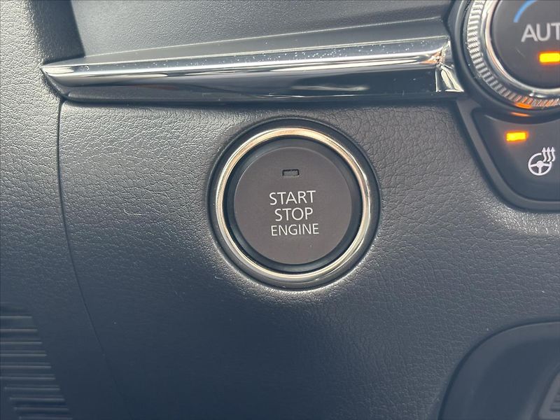 Mazda CX-30 2,0 i 137kW AT GT Plus CARPLAY - fotka 33 z 47