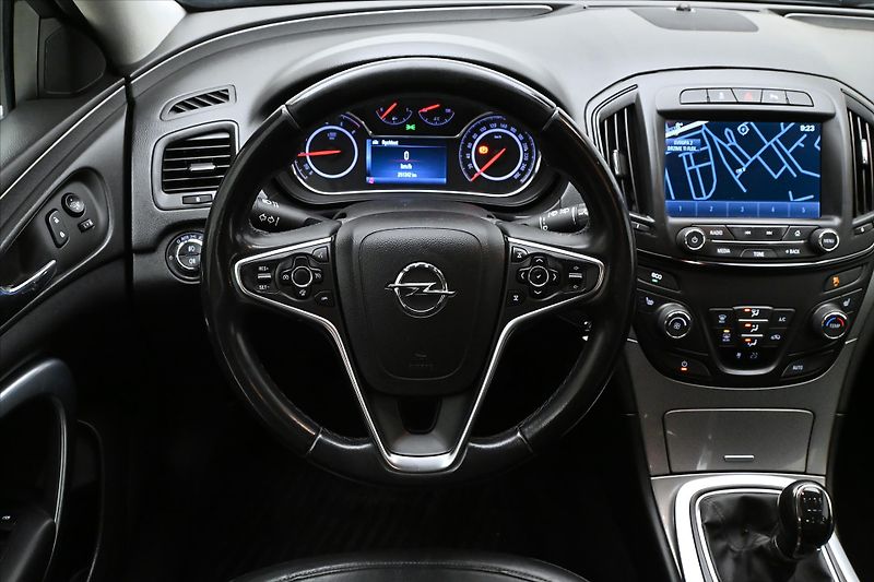 Opel Insignia 2,0 CDTI 103kW Bi-Xen tažné - fotka 18 z 30