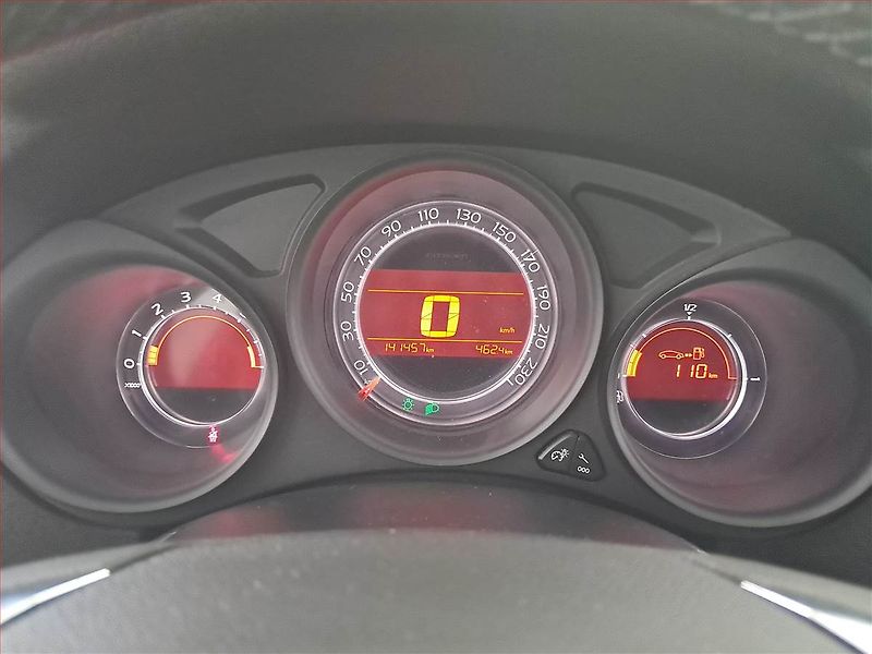 Citroën C4 (2015) 1.6 VTi, Tempomat - fotka 11 z 15