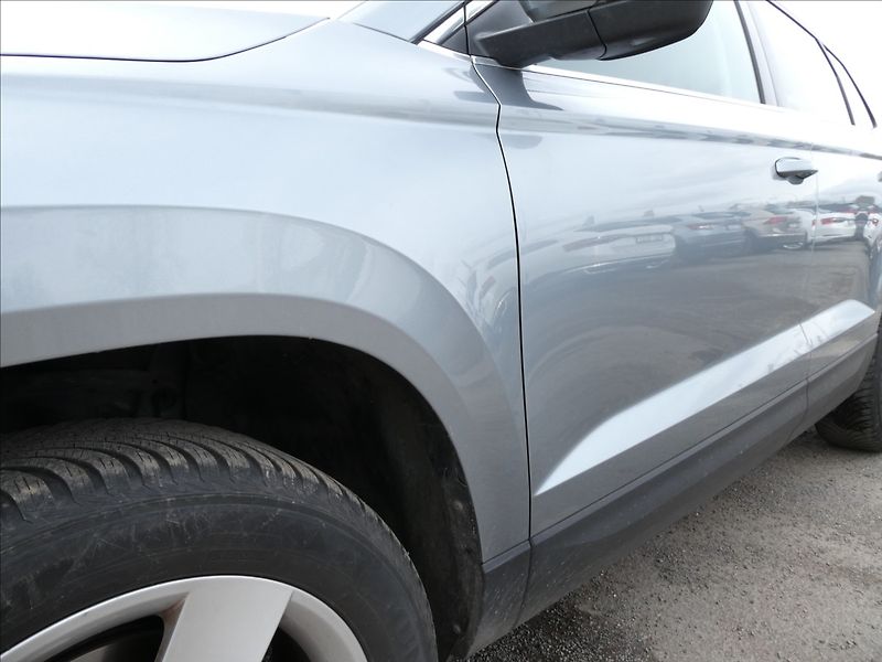 Škoda Karoq 2,0 TDi 110kW,DSG,4x4,1majitel - fotka 15 z 45