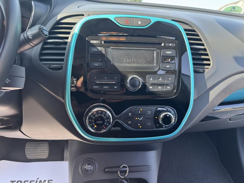 Renault Captur (2016) 1.2TCE,AUTOMAT,2SADY KOL - fotka 20 z 50