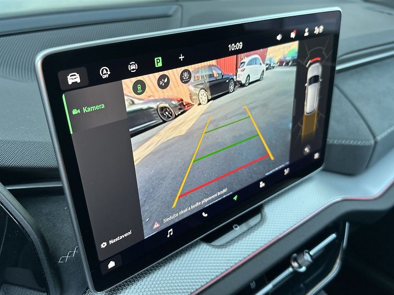 Škoda Kodiaq (2025) 2.0 TDI 4x4 DSG Sportline - fotka 12 z 39