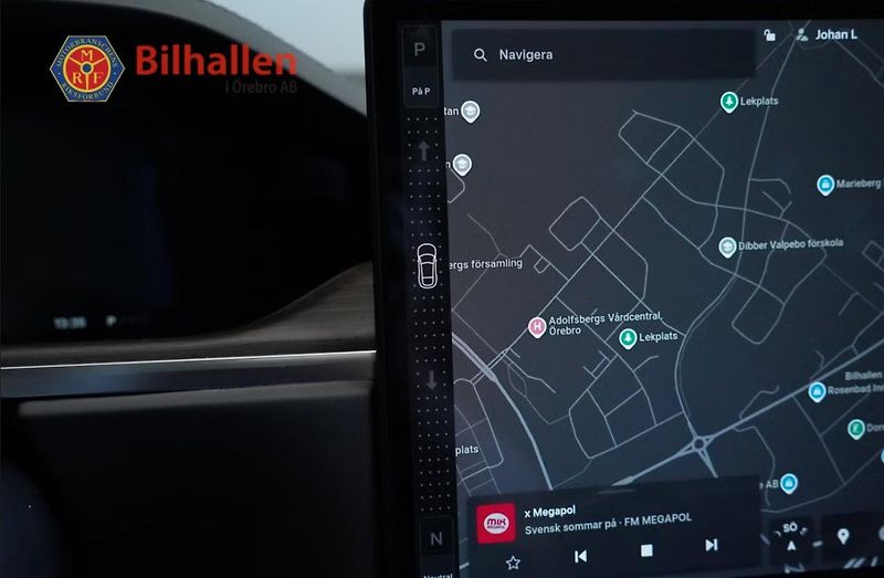 Tesla Model S LR AWD Vzduch Pano Kam Yoke - fotka 30 z 35