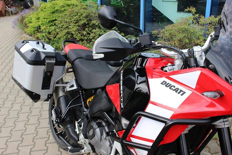 Ducati DesertX (2025) DISCOVERY 2025 5500KM TOP - fotka 4 z 12