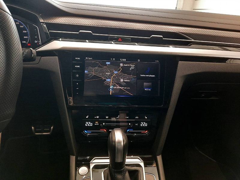 Volkswagen Arteon Shooting Brake (2023) R 2.0 TSI 4Motion (235kW/320k) - fotka 12 z 32