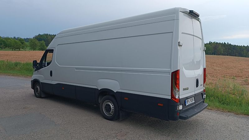 Iveco Daily 35S16V 78t km !! 16m3 klima - fotka 3 z 19