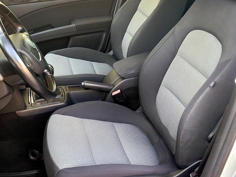Škoda Superb 1,8TSi 1.maj, NOVÉ ROZVODY    - fotka 27 z 45