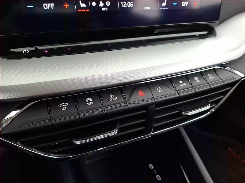 Škoda Octavia (2022) Style 1.0 TSI, ČR,1.maj - fotka 15 z 18