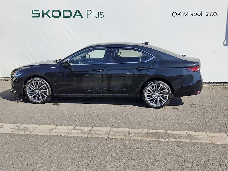 Škoda Superb (2025) L&K 2,0 Tsi 195 Kw DSg - fotka 3 z 41
