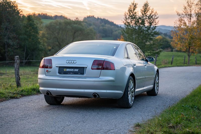 Audi A8 (2003) 4.2 V8 MPI, LPG, TOP výbava  - fotka 8 z 20