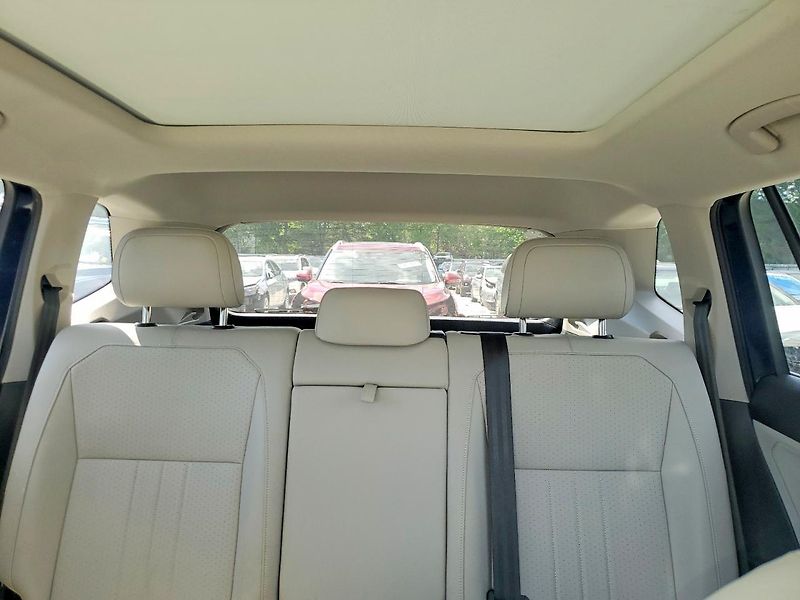 Volkswagen Tiguan (2023) SE - fotka 10 z 12