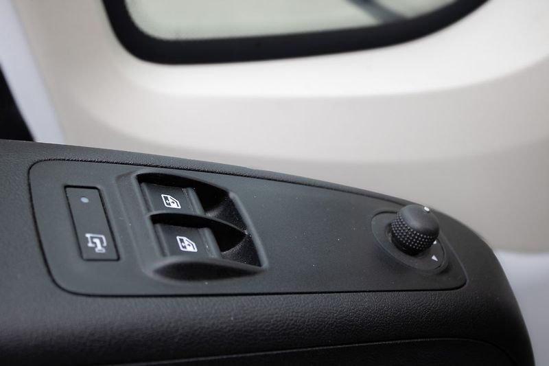 Fiat Ducato Servisuváno, bez investic, k p - fotka 23 z 32