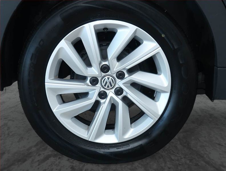 Volkswagen T-Cross (2019) Life 1.6 TDI, ČR,1.maj - fotka 14 z 16