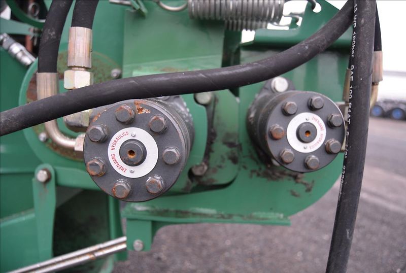 Zetor 7745 4x4 - fotka 22 z 36