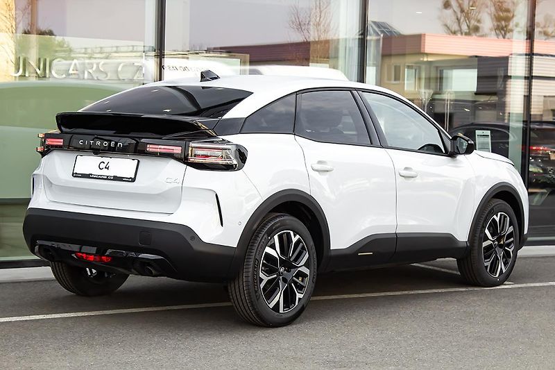 Citroën C4 (2026) 1,2 MAX 130k Automat + ZIMA - fotka 5 z 16