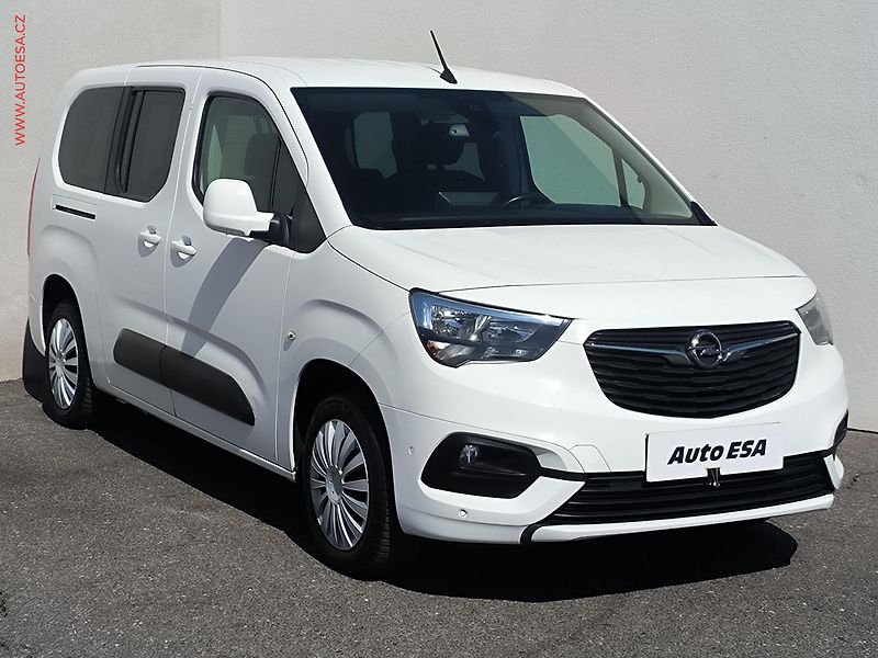 Opel Combo (2020) 1.5CDTi MAXi XL, Life, 96kW - fotografie inzerátu