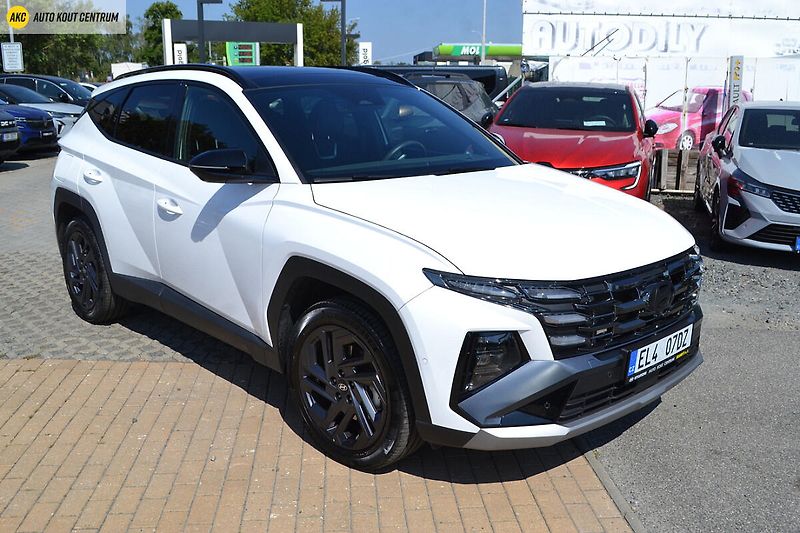 Hyundai Tucson 1,6 T-GDI PHEV 4WD AT 20 YEARS - fotka 7 z 75