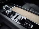 Volvo XC60 (2026) B5 AWD AUT DARK ULTRA - náhled 20