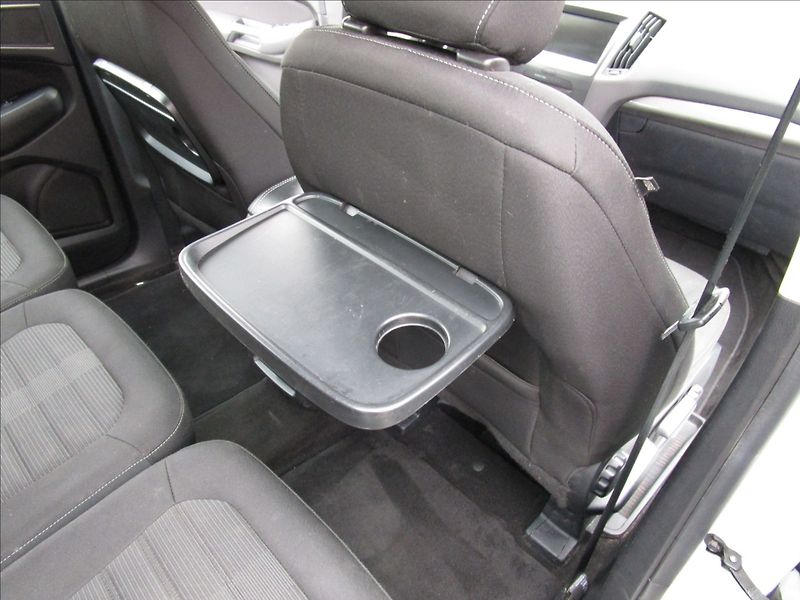 Ford Galaxy 1.5 EcoBoost, aut. Klima, 7 mí - fotka 23 z 46