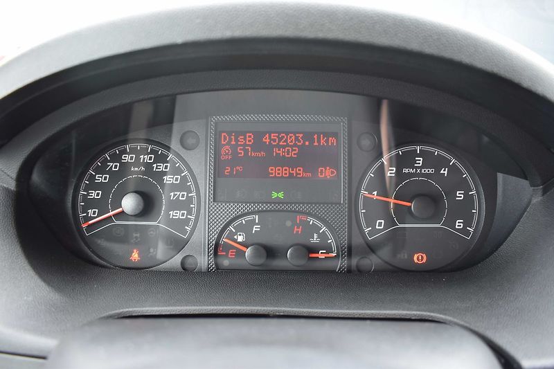 Citroën Jumper 2.2 BHDi 103kW L2H2*DPH*ČR 1.M - fotka 15 z 22