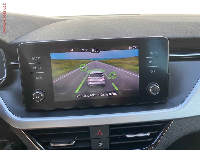 Škoda Kamiq (2023) 1.0 TSi, TOUR, LED, kamera, - fotka 19 z 20