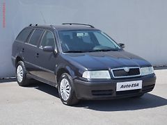 Škoda Octavia (2008) 1.9 TDI, ČR, AC, park.asist - fotografie inzerátu