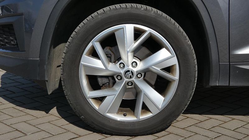 Škoda Kodiaq 2.0 TDI 110 kW Style 4x4 DSG - fotka 24 z 25